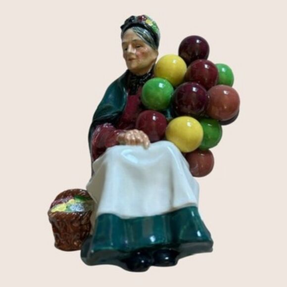 Royal Doulton Other - 🎈 VTG ROYAL DOULTON THE OLD BALLOON SELLER HN1315 7.5" FIGURINE NO CHIPS